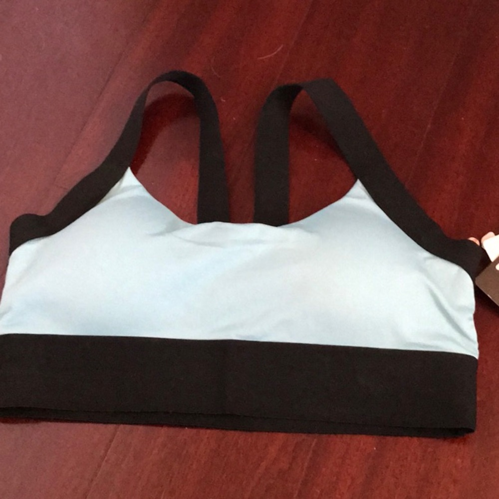 Calia M sports bra